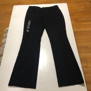 NEVER WORN BANANA REPUBLIC DRESS PANTS 0 Short